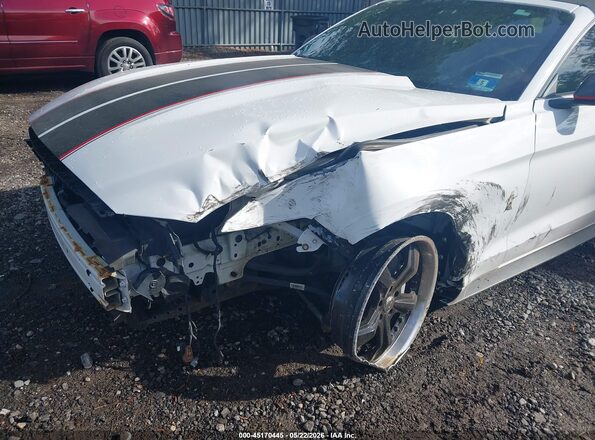 1FATP8UH8G5204684 2016 FORD MUSTANG Белый Вид спереди