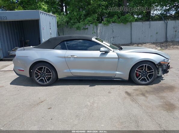 1FATP8UH9L5143310 2020 FORD MUSTANG Silver 360 interior view