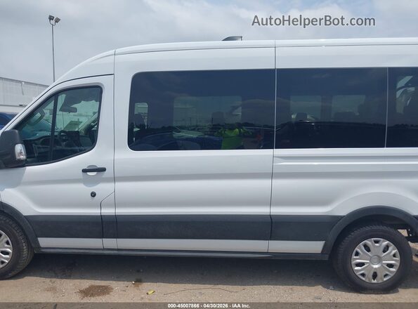 1FBAX2C81TKA05900 2026 FORD PASSENGER White 360 interior view