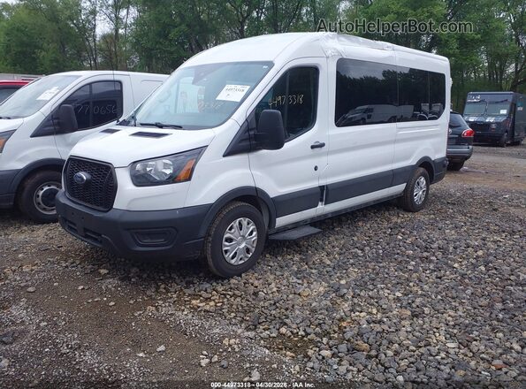 1FBAX2C83MKA81961 2021 FORD PASSENGER White წინა მარცხენა ხედი სამი მეოთხედიდან