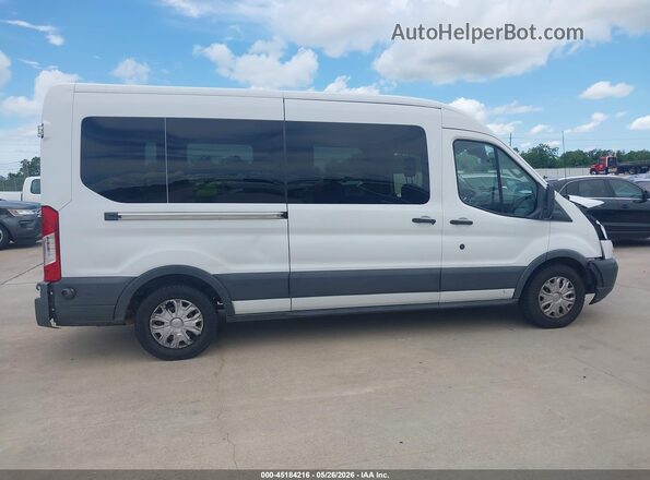 1FBAX2CM6JKB04769 2018 FORD TRANSIT-350 White Rear interior view