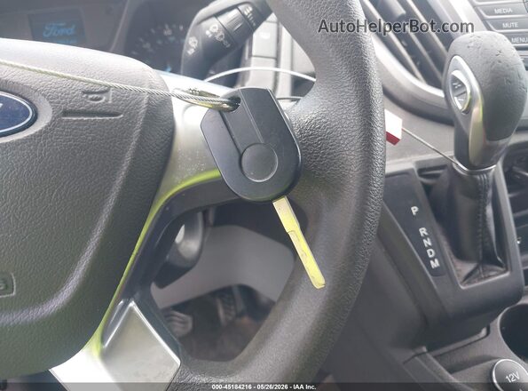 1FBAX2CM6JKB04769 2018 FORD TRANSIT-350 White Dashboard view