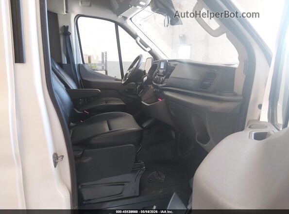 1FBAX2X82PKA75941 2023 FORD TRANSIT-350 White Front interior view