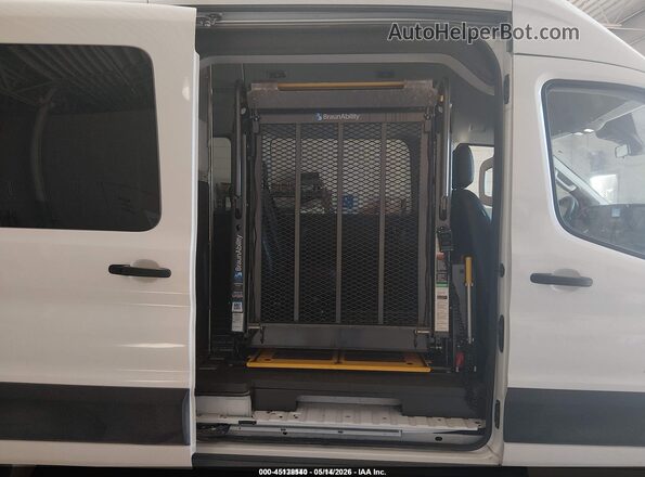 1FBAX2X82PKA75941 2023 FORD TRANSIT-350 White VIN sticker view
