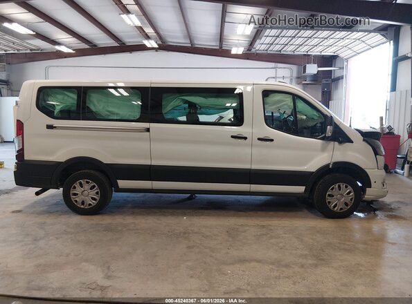 1FBAX2Y81TKA13763 2026 FORD TRANSIT-350 White Սալոնի 360 աստիճան տեսք