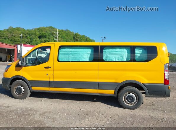 1FBAX2Y83PKA84985 2023 FORD PASSENGER Yellow 