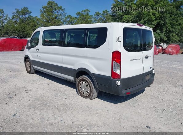 1FBAX2Y88NKA49128 2022 FORD PASSENGER Белый Задняя левая четверть