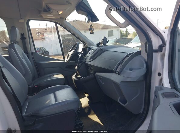 1FBZX2CM1JKA52910 2018 FORD TRANSIT-350 White Front interior view