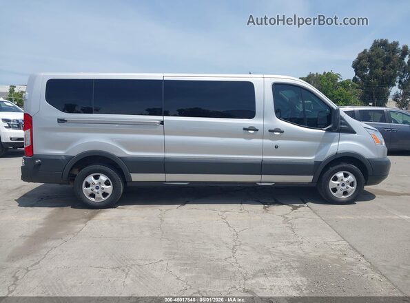 1FBZX2YG6JKA91138 2018 FORD TRANSIT-350 Silver Widok wnętrza z tyłu