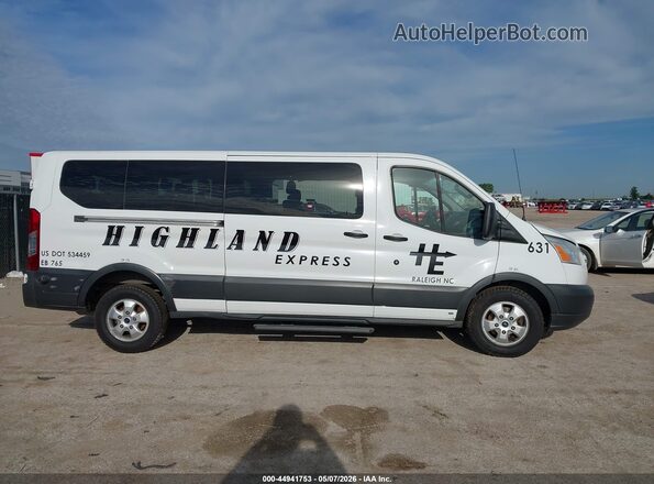1FBZX2YM6HKA62819 2017 FORD TRANSIT-350 White Widok wnętrza z tyłu