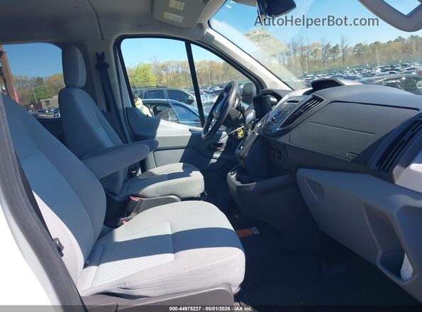 1FBZX2ZM5HKA60171 2017 FORD TRANSIT-350 White Widok wnętrza z przodu