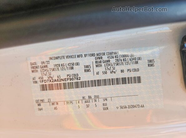 1FD7X2A62NEF90782 2022 FORD F250 Белый Вид подкапотного пространства