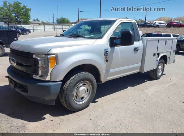 1FDBF2A69HEE07203 2017 FORD F-250 Silver წინა მარცხენა ხედი სამი მეოთხედიდან