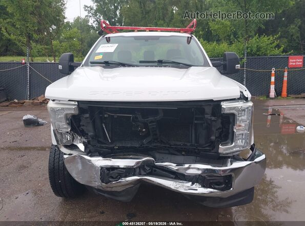 1FDBF2B61HEB42100 2017 FORD F-250 Белый Вид щитка приборов