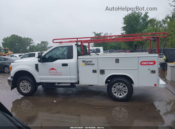 1FDBF2B61HEB42100 2017 FORD F-250 Белый Панорамный вид салона 360°
