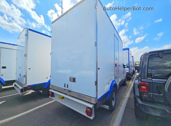 1FDWE3FK9PDD08532 2023 FORD ECONOLINE White Առջևի աջ