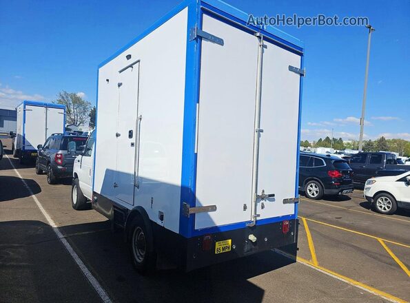 1FDWE3FK9PDD31812 2023 FORD ECONOLINE White Հետևի աջ