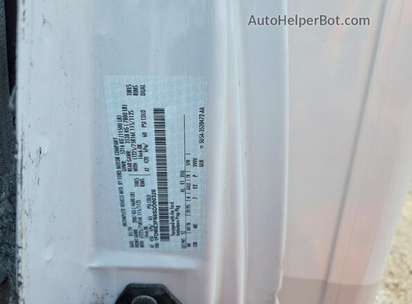 1FDWE3FN6SDD00326 2024 FORD ECONOLINE White Engine compartment view