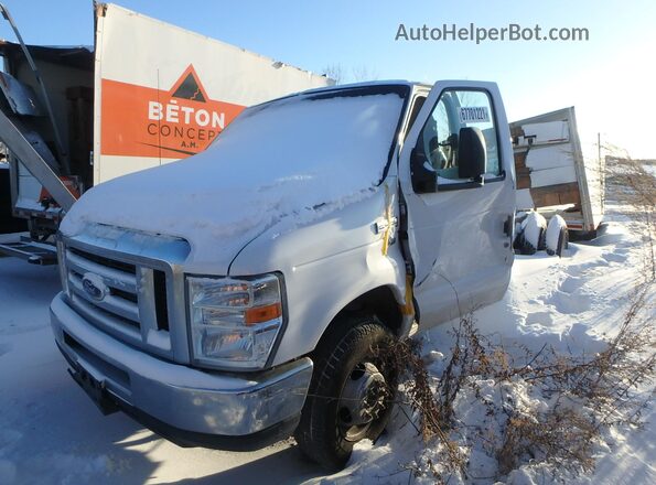 1FDWE4FL1GDC00176 2016 FORD ECONOLINE White Trasero izquierdo