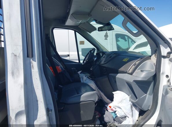 1FDYR5ZM6JKA99713 2018 FORD TRANSIT-250 CAB White Вид салону спереду