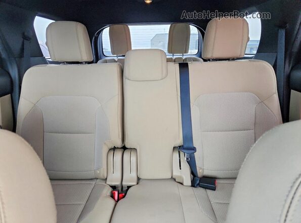1FM5K7D80HGD53295 2017 FORD EXPLORER Желто-коричневый Вид задних сидений