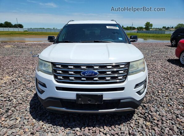 1FM5K7D82HGA10603 2017 FORD EXPLORER White Widok z przodu