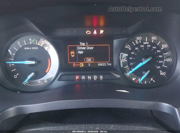 1FM5K7D82HGD42833 2017 FORD FORD EXPLORER Black უკანა სავარძლების ხედი