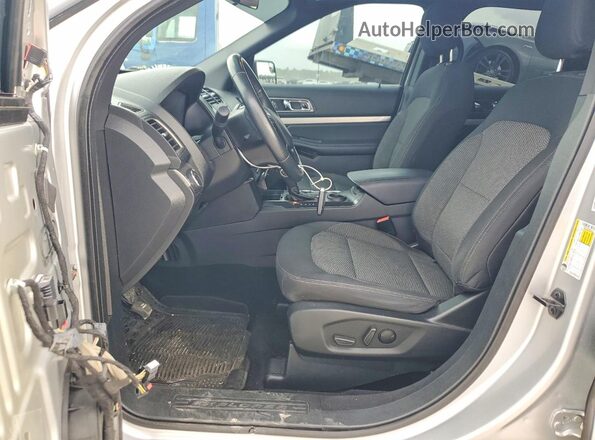 1FM5K7D84KGA07547 2019 FORD EXPLORER Silver Widok wnętrza z przodu