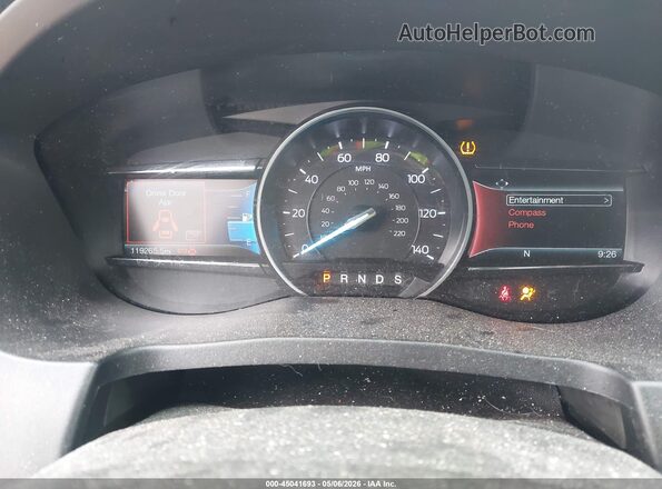1FM5K7D85HGD50957 2017 FORD FORD EXPLORER White Widok tylnych siedzeń