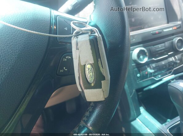 1FM5K7D86GGD25984 2016 FORD EXPLORER White Vista del salpicadero