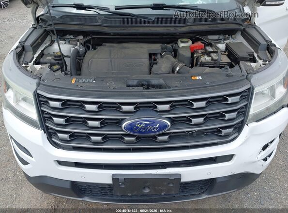 1FM5K7D86HGA22138 2017 FORD EXPLORER Белый Вид сзади