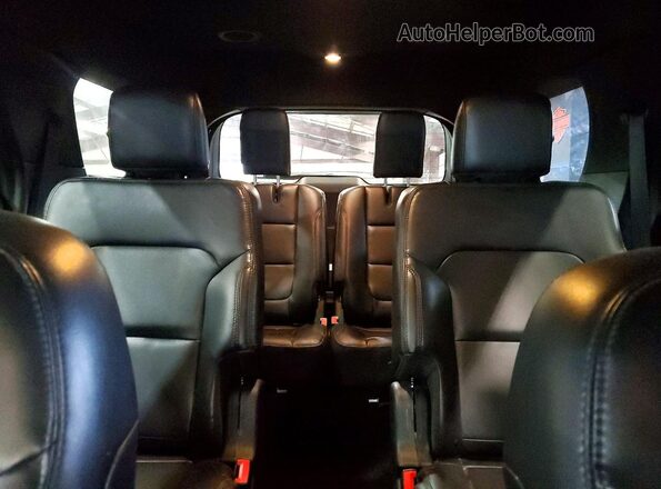 1FM5K7D86KGA71833 2019 FORD EXPLORER Gray Rear seats view