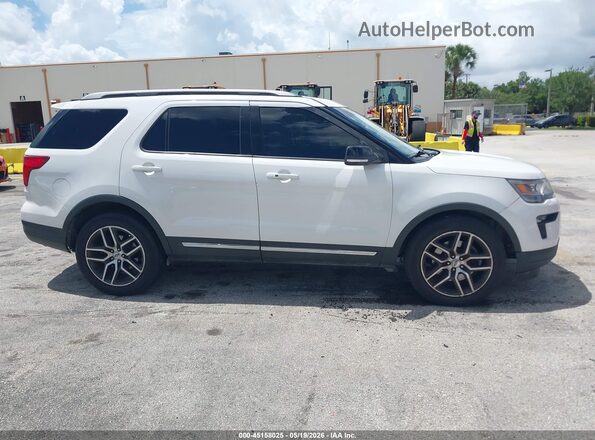 1FM5K7D8XJGC54456 2018 FORD EXPLORER White Vista interior trasera