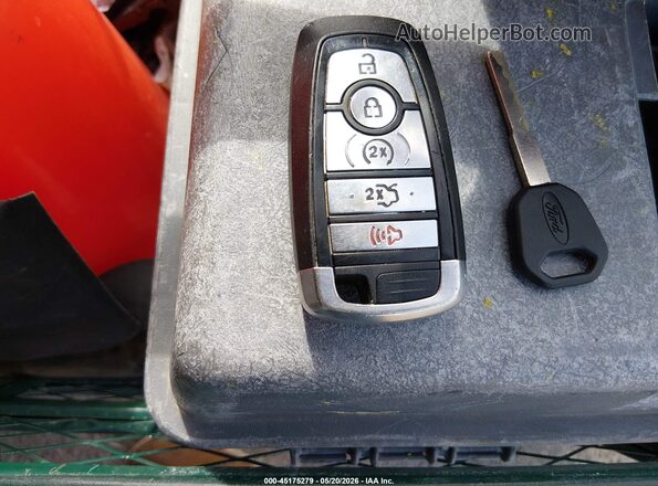 1FM5K7DH5JGA90923 2018 FORD EXPLORER Черный Вид панели приборов