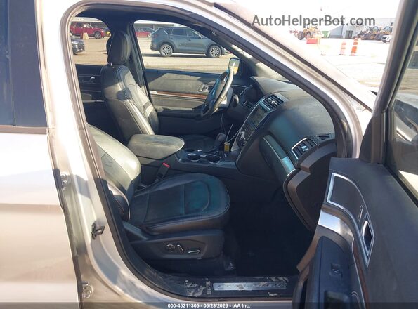 1FM5K7F89JGA79663 2018 FORD EXPLORER Silver Front interior view