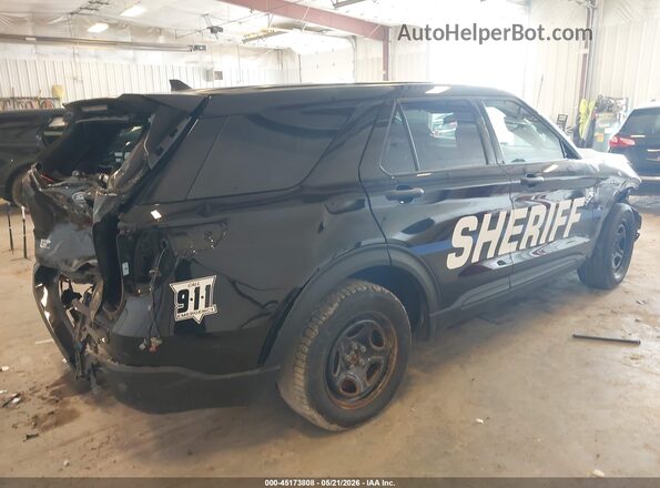 1FM5K8AB2RGA25674 2024 FORD POLICE INTERCEPTOR Черный Задняя правая четверть