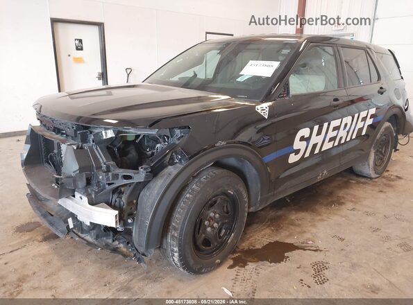 1FM5K8AB2RGA25674 2024 FORD POLICE INTERCEPTOR Черный Передняя левая четверть