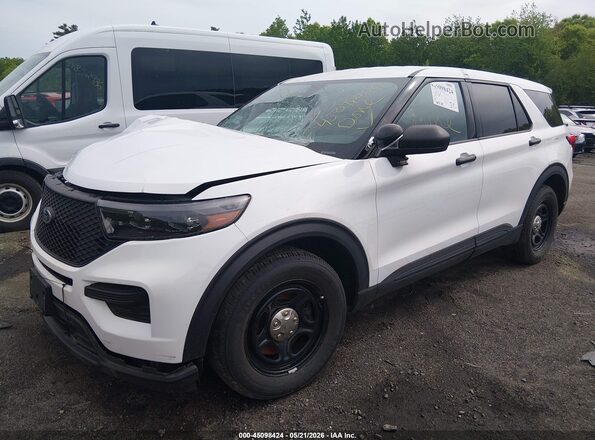 1FM5K8AB3MGA41939 2021 FORD POLICE INTERCEPTOR White წინა მარცხენა ხედი სამი მეოთხედიდან