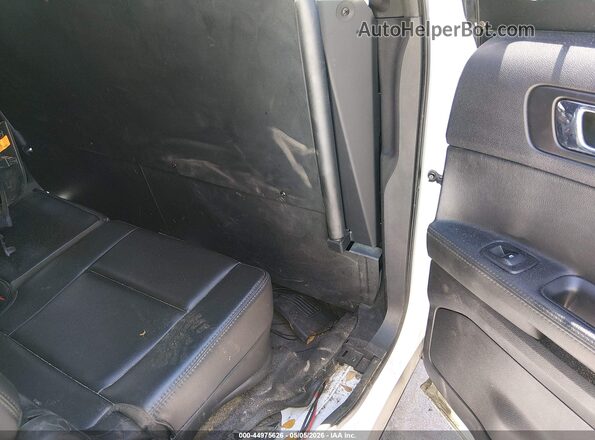 1FM5K8AR0JGC18472 2018 FORD POLICE INTERCEPTOR White VIN კოდის სტიკერის ხედი