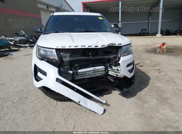 1FM5K8AR1JGC16939 2018 FORD POLICE INTERCEPTOR White Դիմացի տեսք