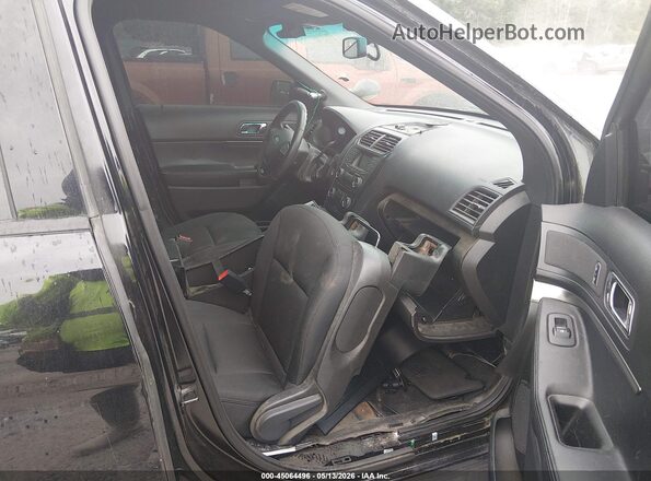 1FM5K8AR3GGD16954 2016 FORD UTILITY POLICE INTERCEPTOR Black Front interior view
