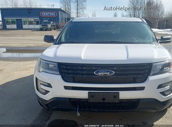 1FM5K8AR5JGC56652 2018 FORD POLICE INTERCEPTOR White უკანა მარჯვენა