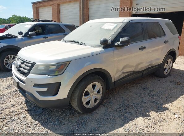 1FM5K8AR9GGA72405 2016 FORD UTILITY POLICE INTERCEPTOR Silver Vista tres cuartos delantera izquierda