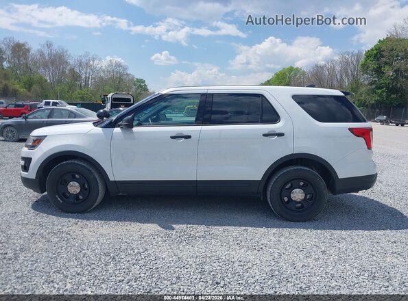 1FM5K8AR9JGC35335 2018 FORD POLICE INTERCEPTOR White 