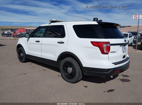 1FM5K8ARXJGC57232 2018 FORD POLICE INTERCEPTOR White 