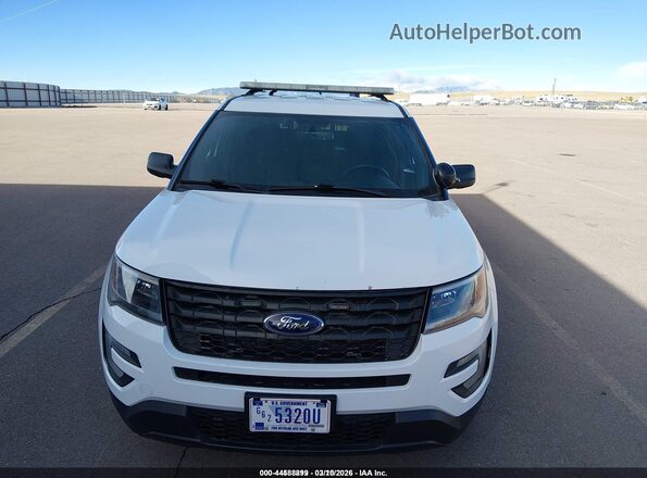 1FM5K8ARXJGC57232 2018 FORD POLICE INTERCEPTOR White 