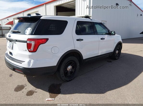 1FM5K8ARXJGC57232 2018 FORD POLICE INTERCEPTOR White 