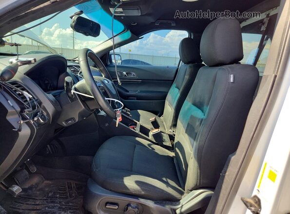 1FM5K8AT1GGC14726 2016 FORD EXPLORER White Widok wnętrza z przodu