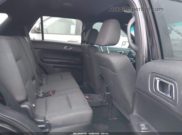 1FM5K8AT2HGA77443 2017 FORD UTILITY POLICE INTERCEPTOR Черный Вид наклейки с VIN-кодом