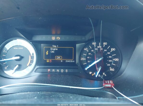 1FM5K8B89GGA37692 2016 FORD EXPLORER Silver Vista de los asientos traseros